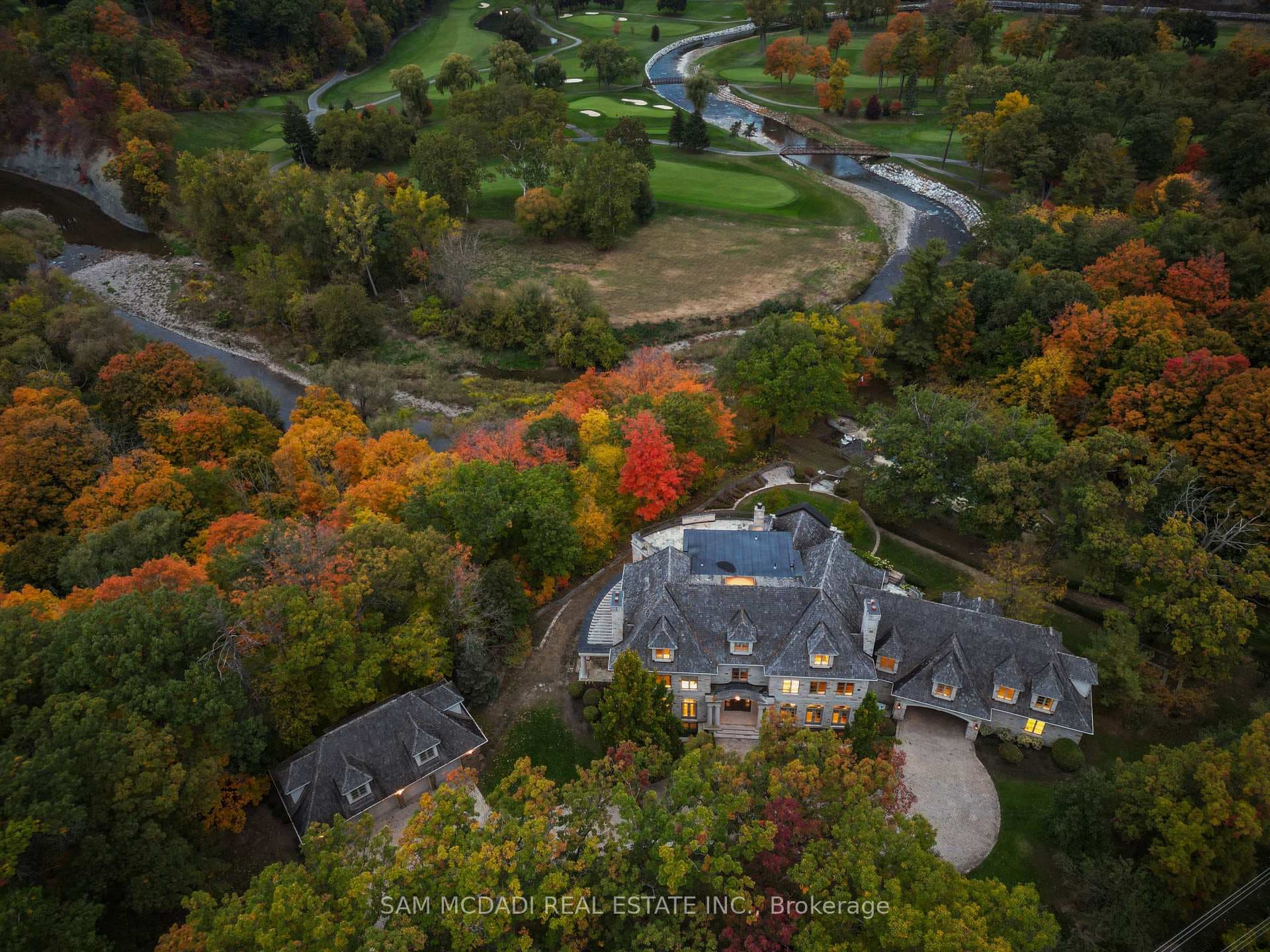 1343 Blythe Road, Mississauga, ON L5H 2C2 - Photo 1