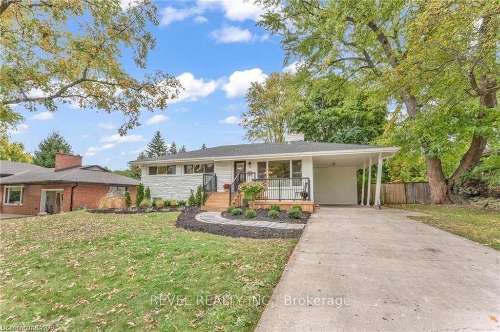 95 Seneca Drive, Hamilton, ON L9G 3B7 - Photo 1