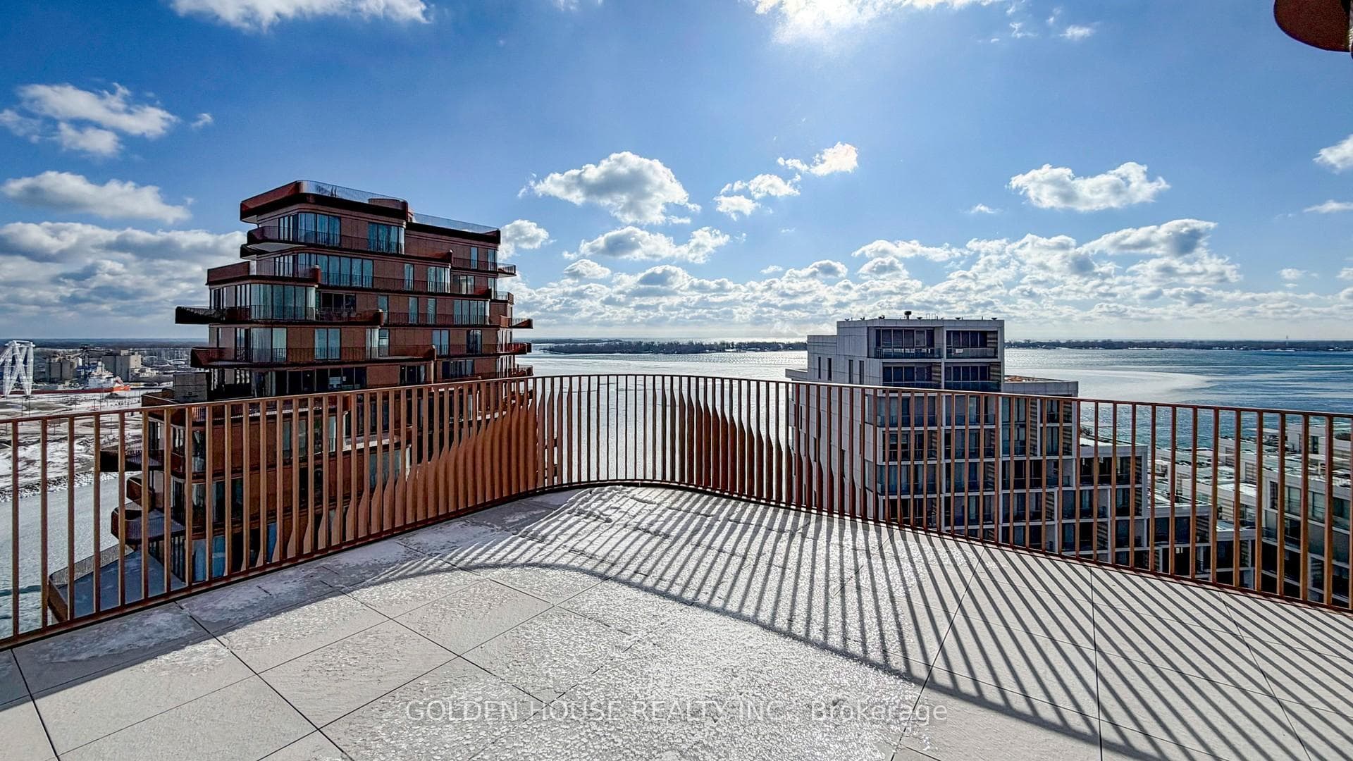 155 Merchants' Wharf N/A Unit LPH22, Regent Park / Cabbagetown / St. James Town, ON M5A 0Y4 - Photo 1