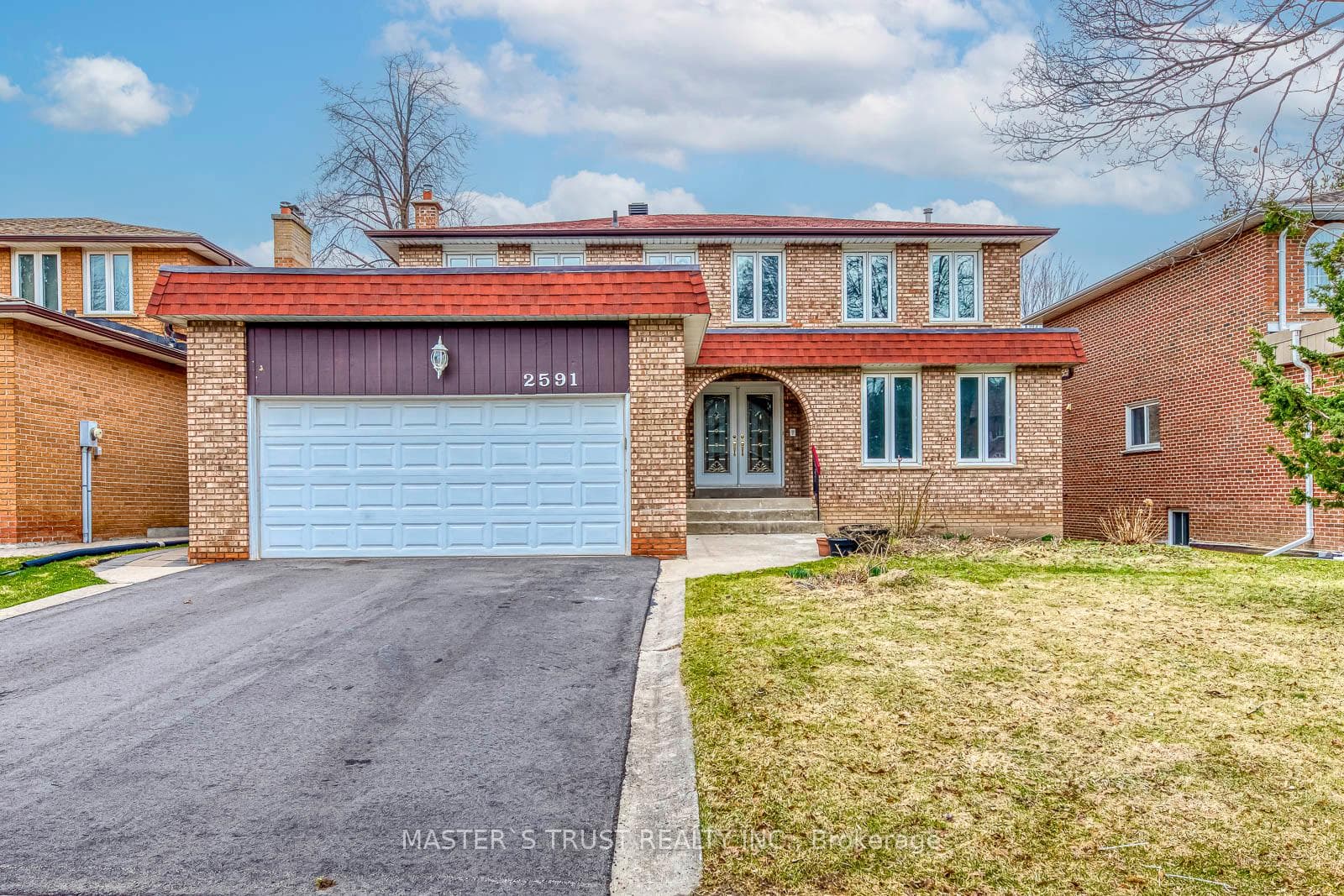 2591 Robin Drive, Mississauga, ON L5K 2G2 - Photo 1