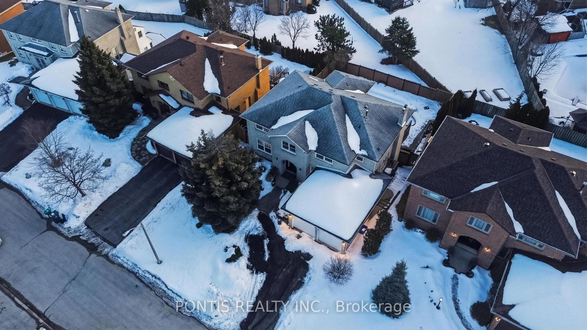 10 Whitmore Court, Brampton, ON L6Z 2A5 - Photo 1