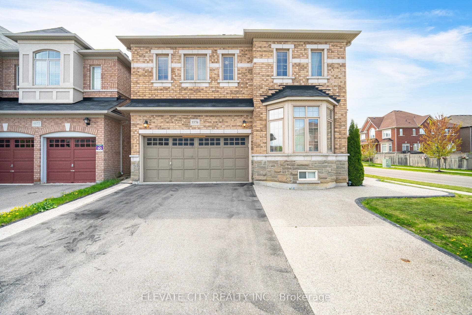 5576 Ethan Drive, Mississauga, ON L5M 0W1 - Photo 1