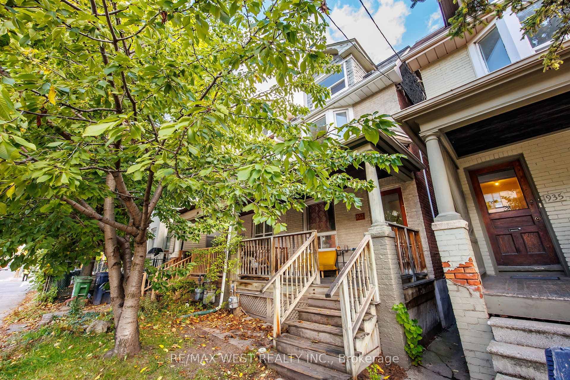 937 Bathurst Street, Annex / Yorkville / Summerhill, ON M5R 3G4 - Photo 1