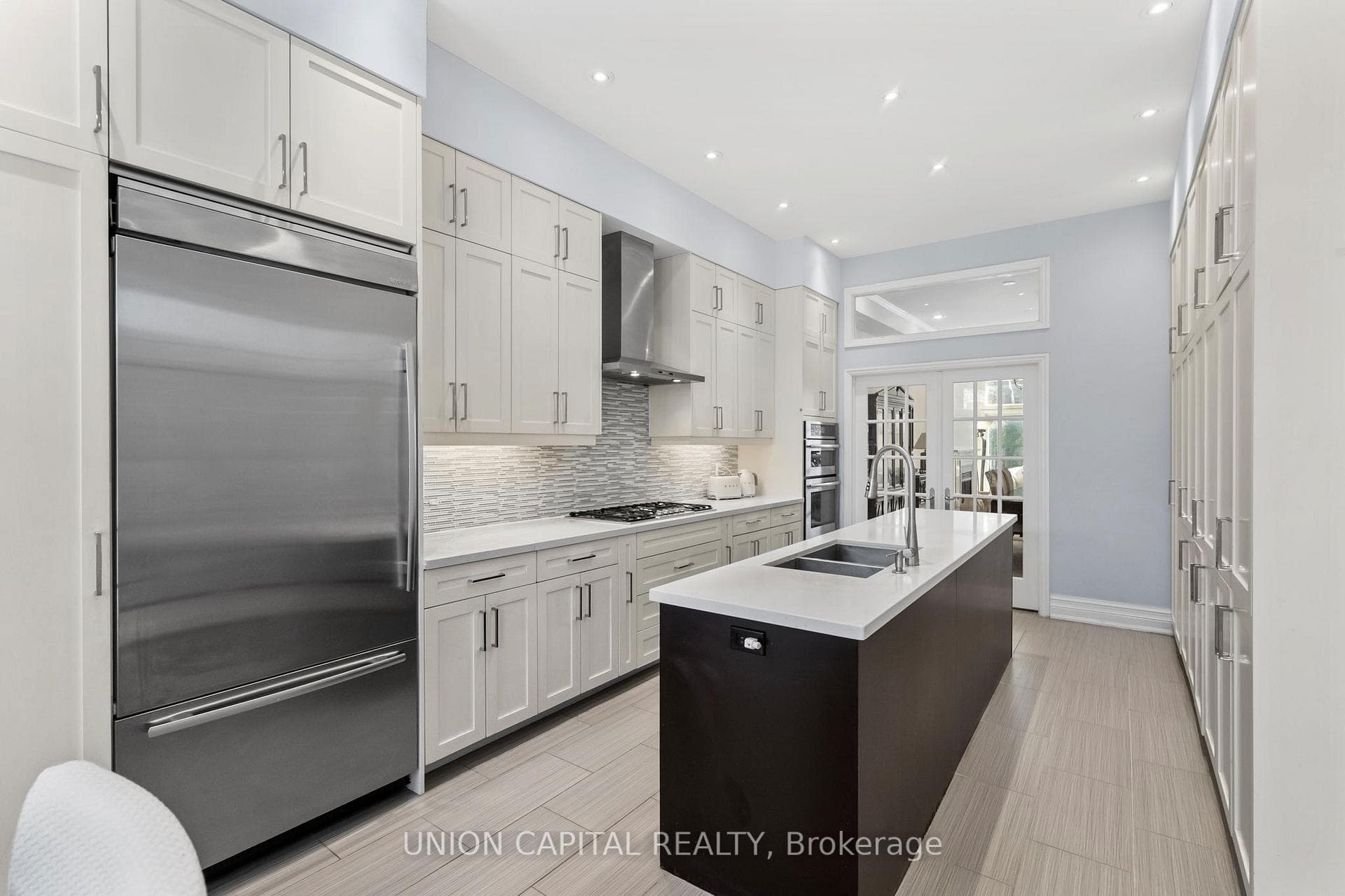 75 Falcon Street, Leaside / Davisville