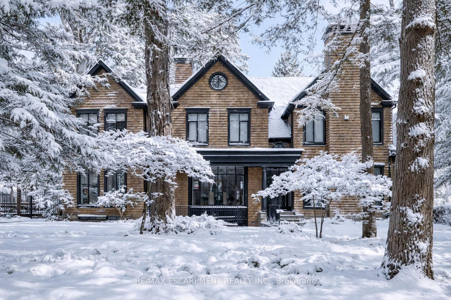 905 Sangster Avenue, Mississauga, ON L5H 2Y3 - Photo 1