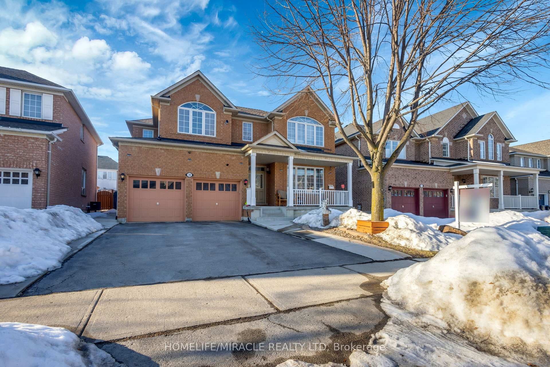 28 Latania Boulevard, Brampton, ON L6P 1S9 - Photo 1