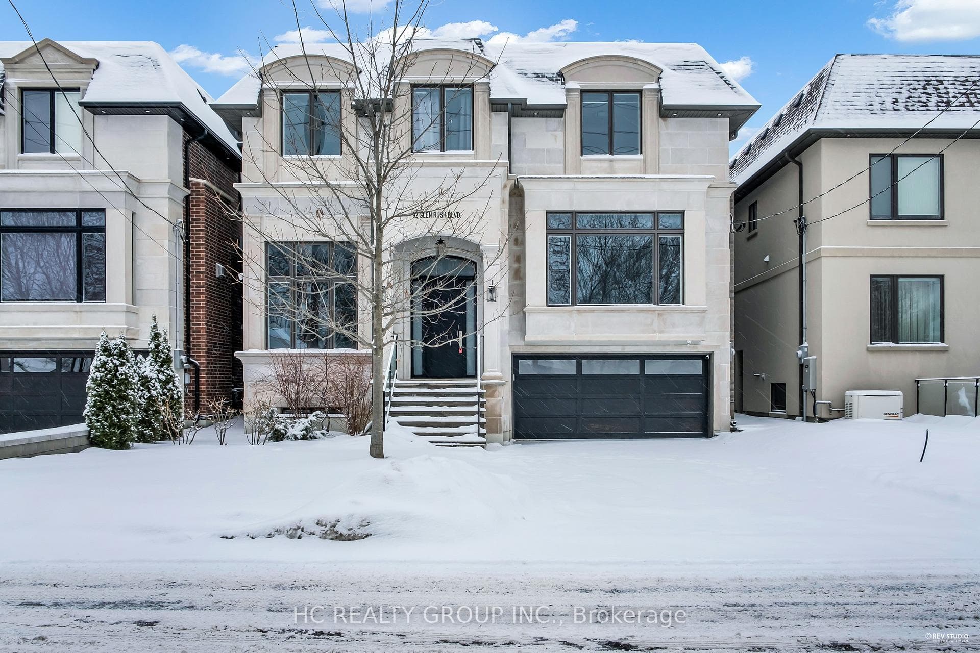 92 Glen Rush Boulevard, Lawrence Park / Bedford Park, ON M5N 2V1 - Photo 1