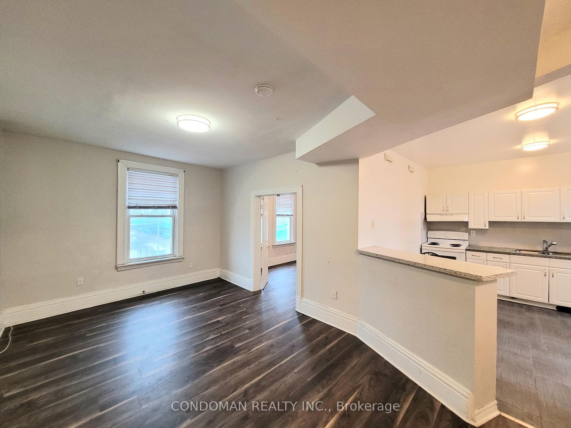 139 1/2 John Street Unit 6, Hamilton, ON L8N 2C3 - Photo 1