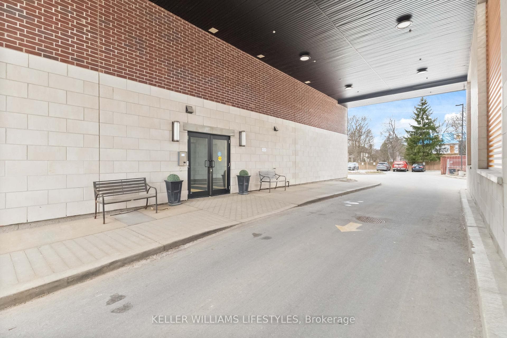 89 RIDOUT Street Unit 305, London South, ON N6C 3X2 - Photo 1