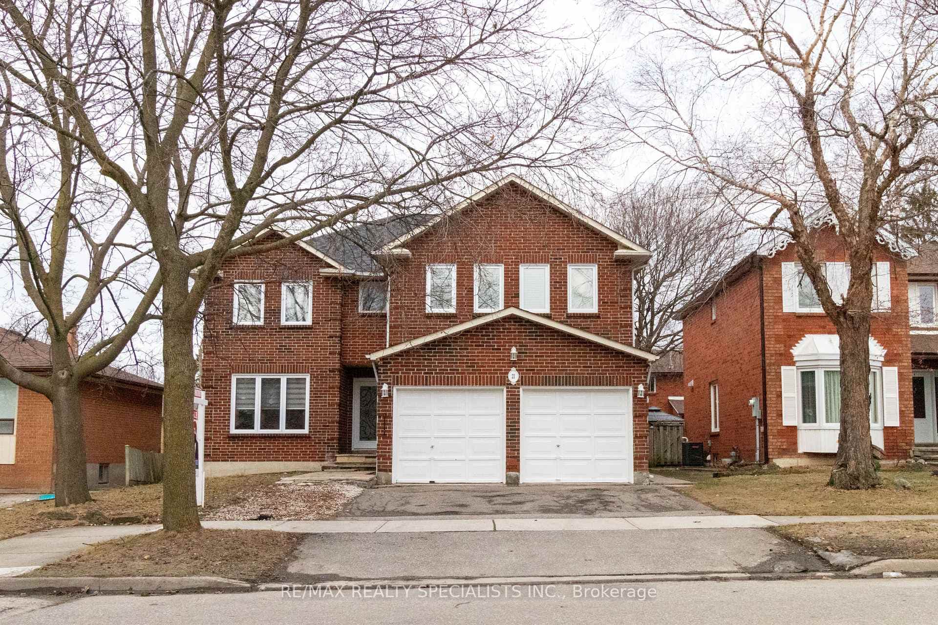 21 Bristol Avenue, Brampton, ON L6X 2B1 - Photo 1