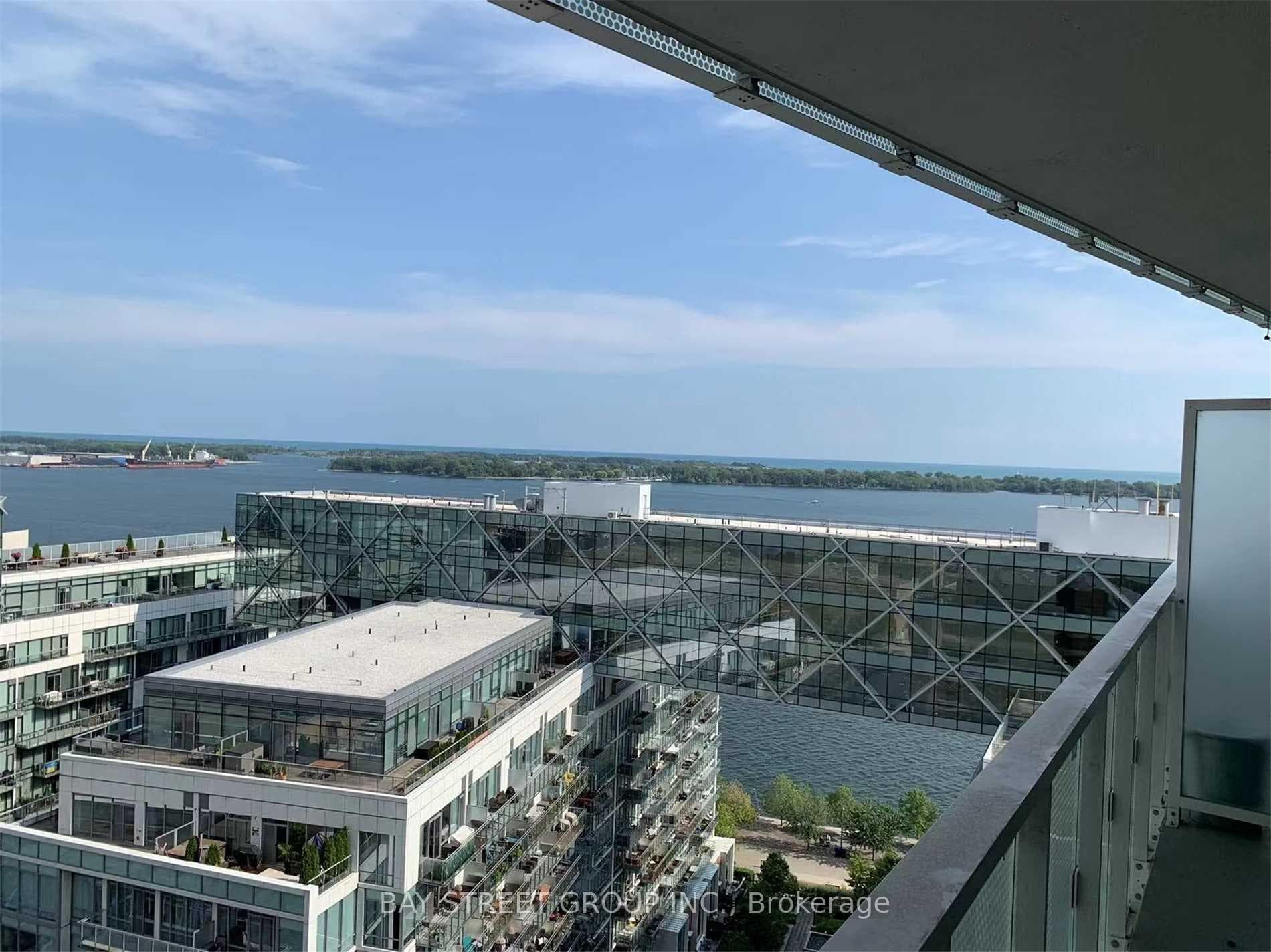 15 Queens Quay Unit 1810, Regent Park / Cabbagetown / St. James Town, ON M5E 0C5 - Photo 1