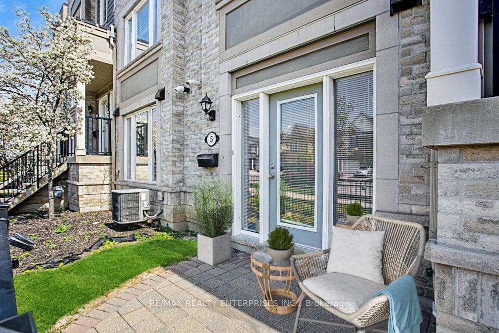 5055 Oscar Peterson Boulevard Unit 5, Mississauga