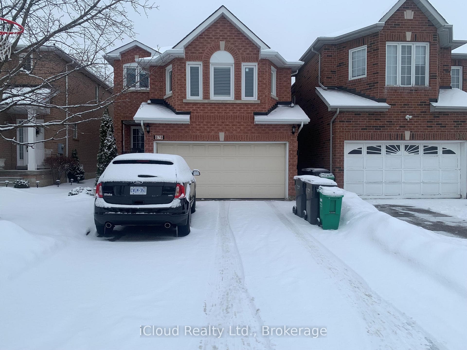878 Blyleven Boulevard, Mississauga, ON L5V 2J3 - Photo 1