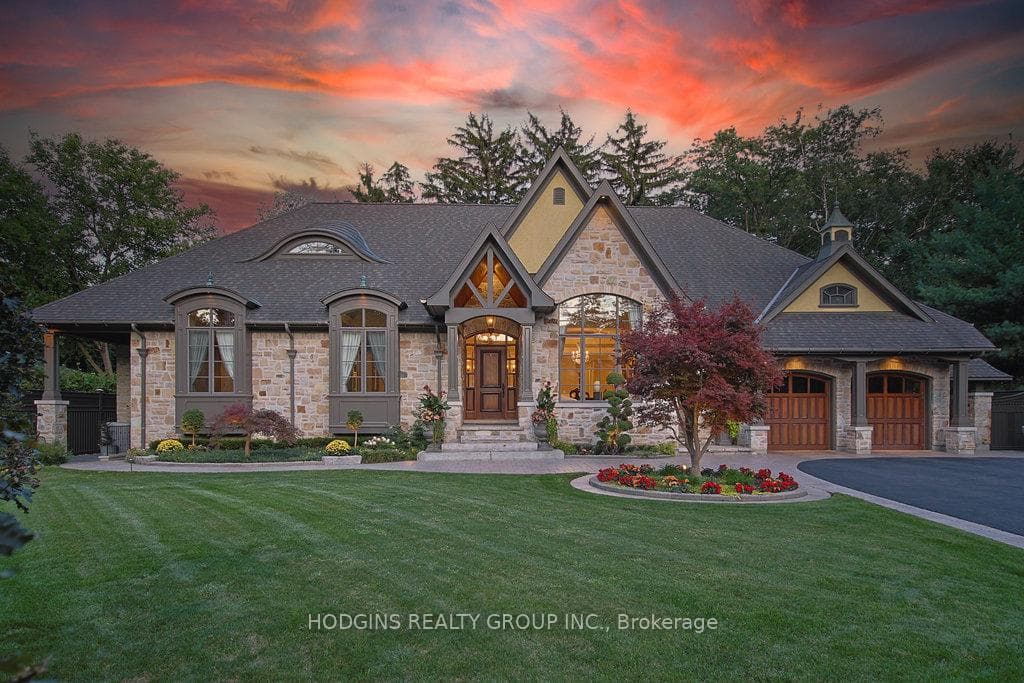 158 Harborn Trail, Mississauga, ON L5B 1A8 - Photo 1