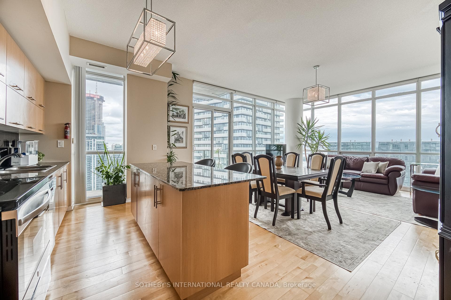 55 Bremner Boulevard Unit 4906, Downtown Toronto / Waterfront, ON M5J 0A6 - Photo 1