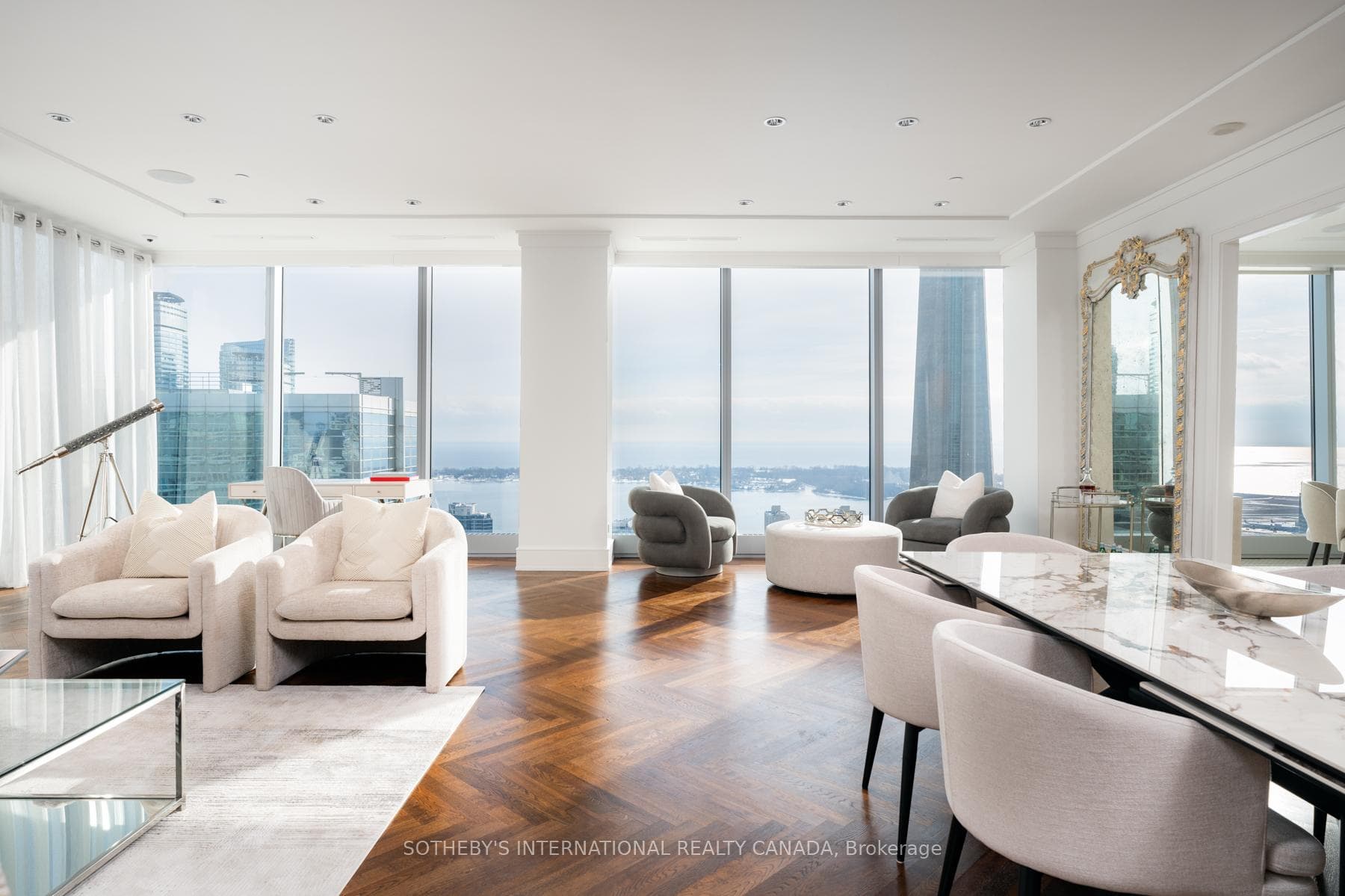 183 Wellington Street Unit 4104, Downtown Toronto / Waterfront, ON M5V 0A1 - Photo 1