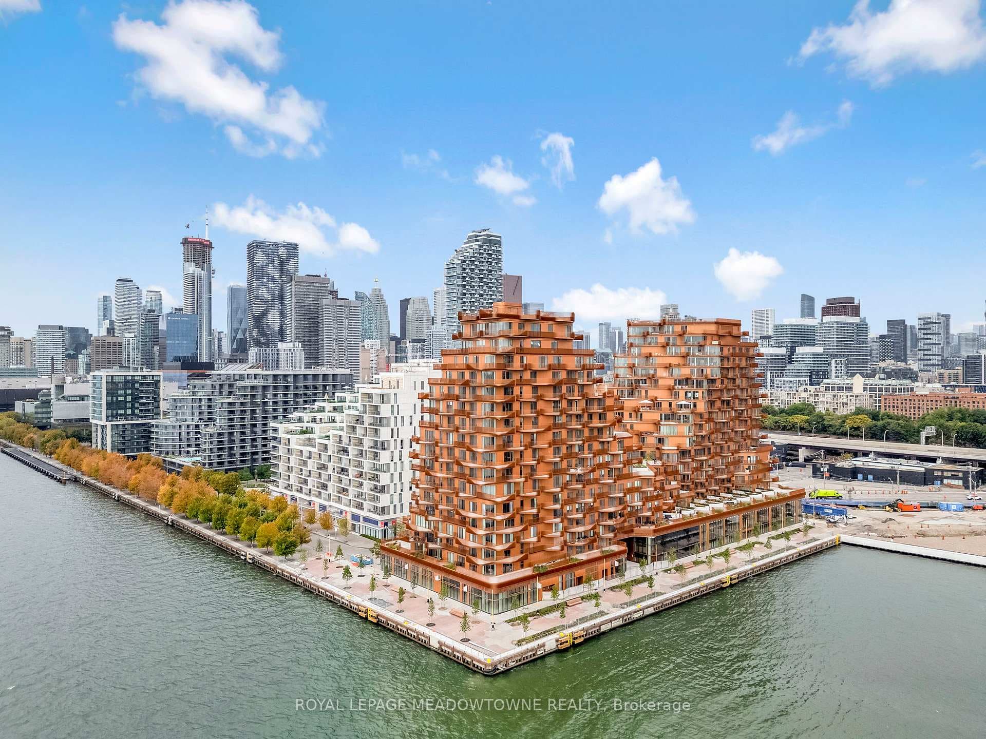 155 Merchants' Wharf N/A Unit 826, Regent Park / Cabbagetown / St. James Town, ON M5A 0Y4 - Photo 1