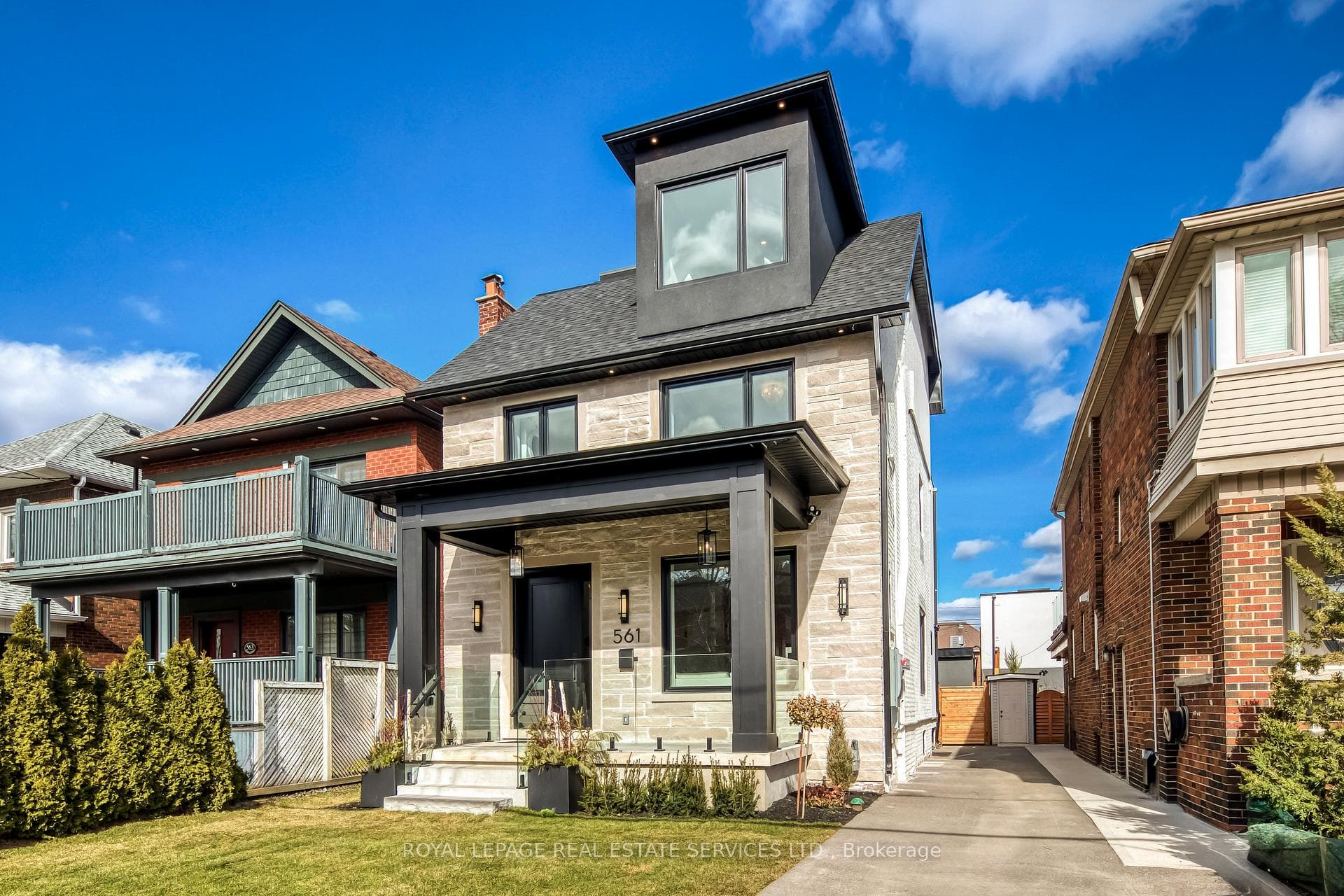 561 Durie Street, Bloor West Village / Swansea, ON M6S 3H2 - Photo 1