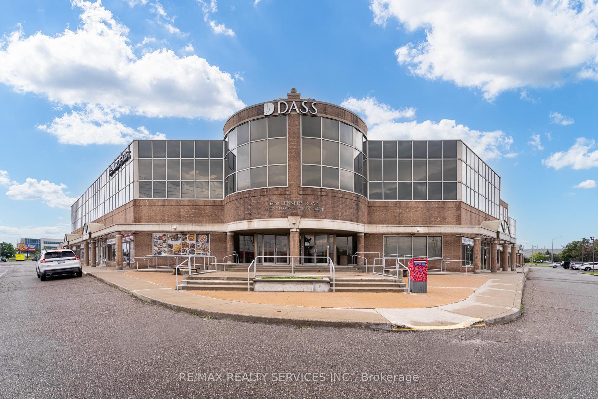 6660 Kennedy Road Unit 17-18, Mississauga, ON L5T 2M9 - Photo 1