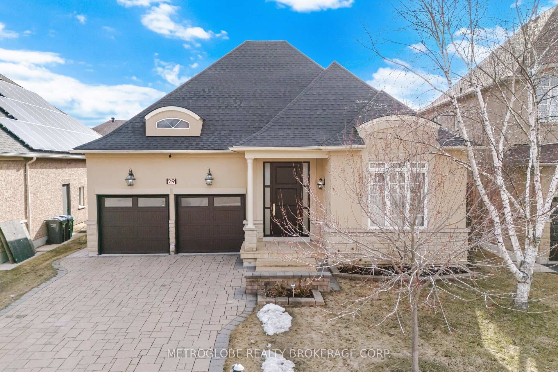 29 Fontainebleu Road, Brampton, ON L6P 1Z1 - Photo 1