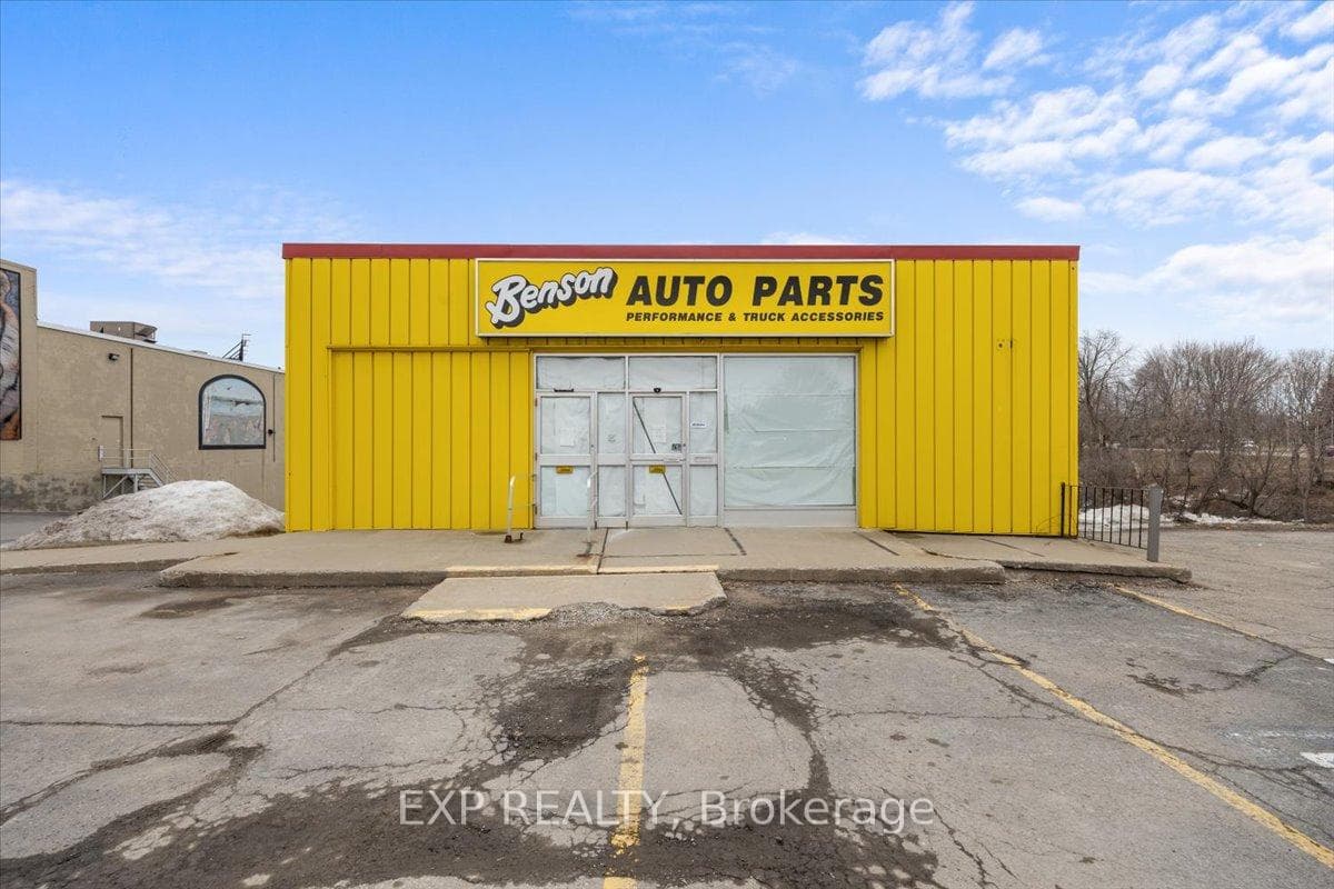 19 Chambers Street, Smiths Falls