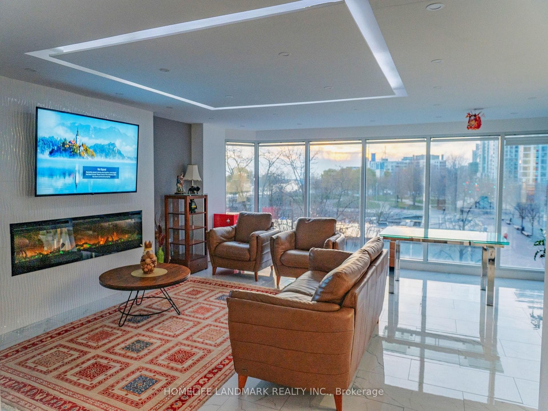 251 Queens Quay Unit 304, Downtown Toronto / Waterfront, ON M5J 2N6 - Photo 1