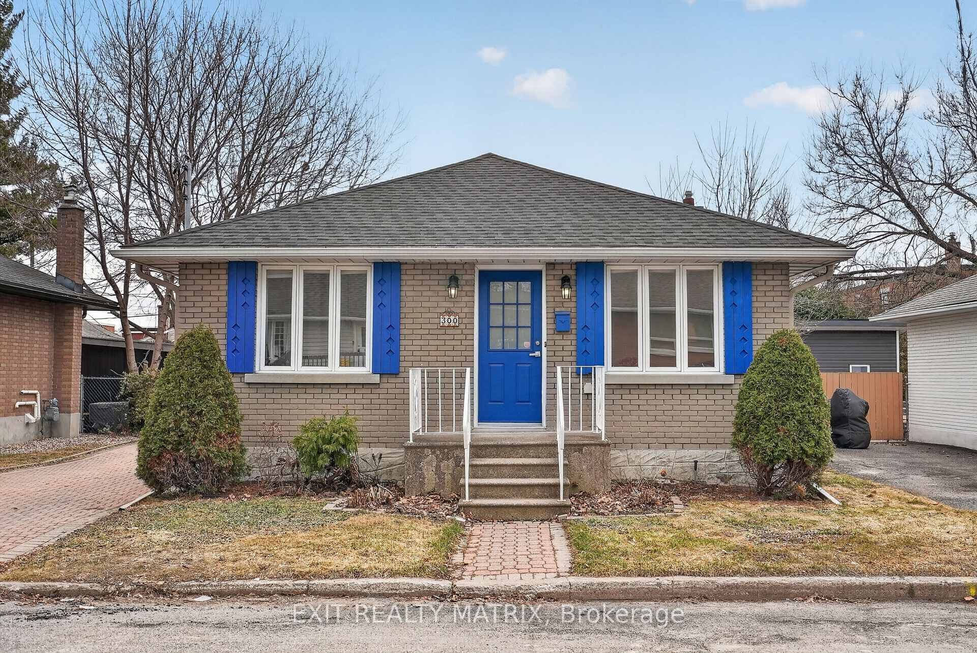 300 St. Jacques Street, Vanier and Kingsview Park