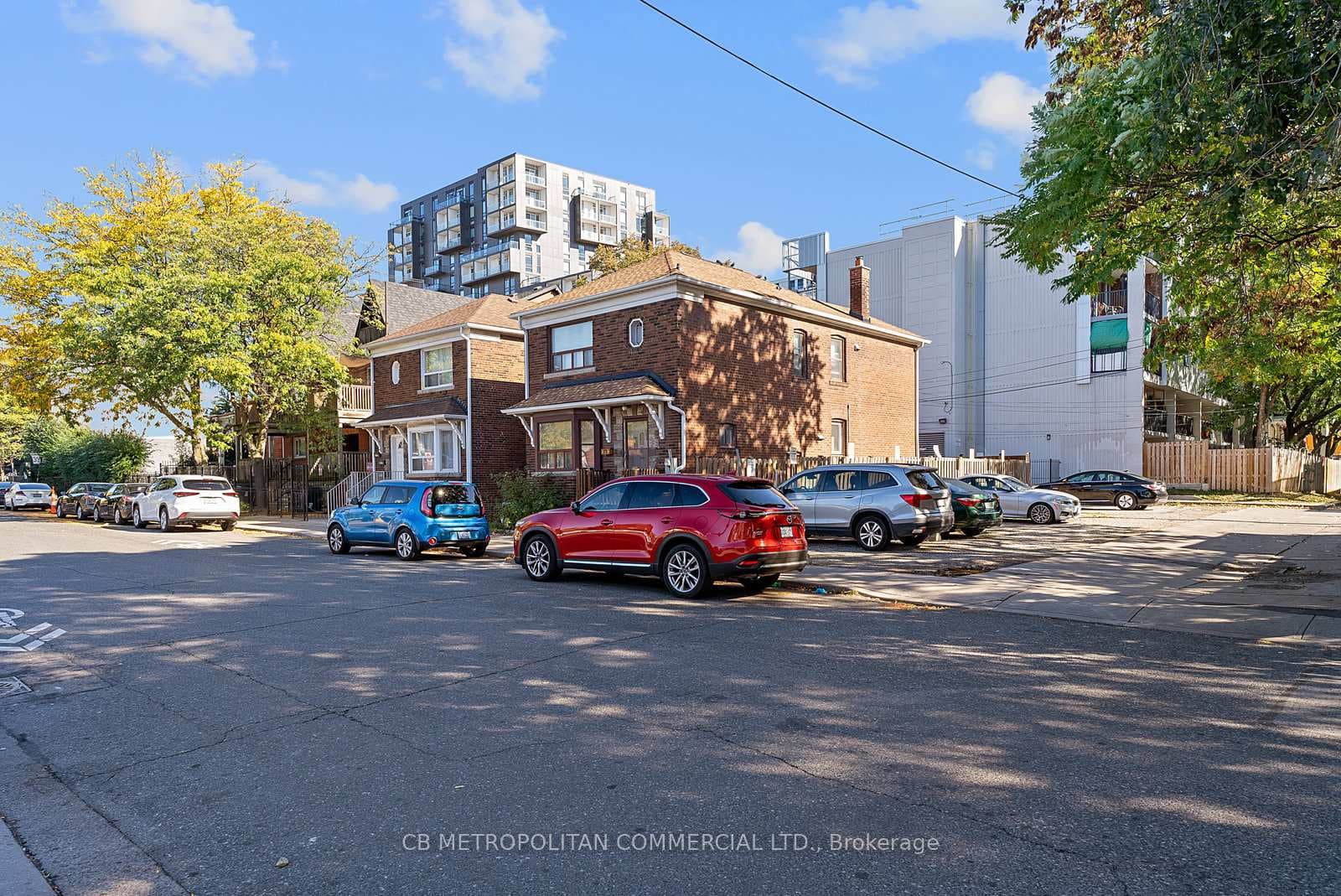 15-19 Augusta Avenue, Downtown Toronto / Waterfront, ON M5T 2K7 - Photo 1