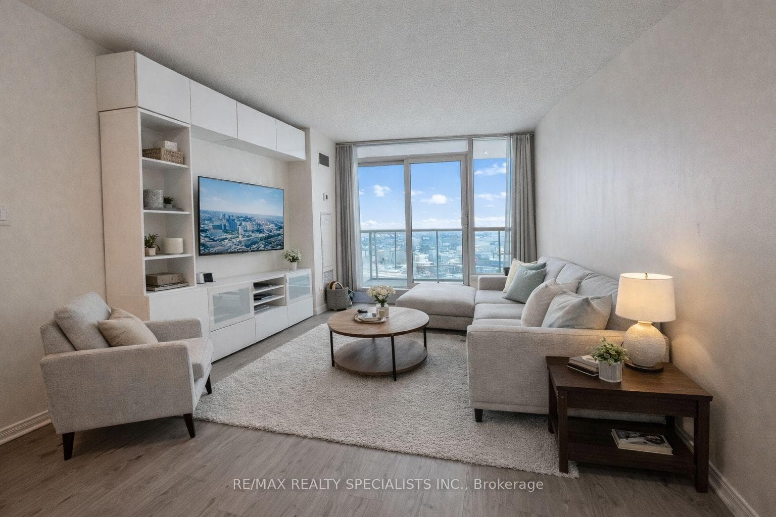 4879 Kimbermount Avenue Unit 810, Mississauga, ON L5M 7R8 - Photo 1