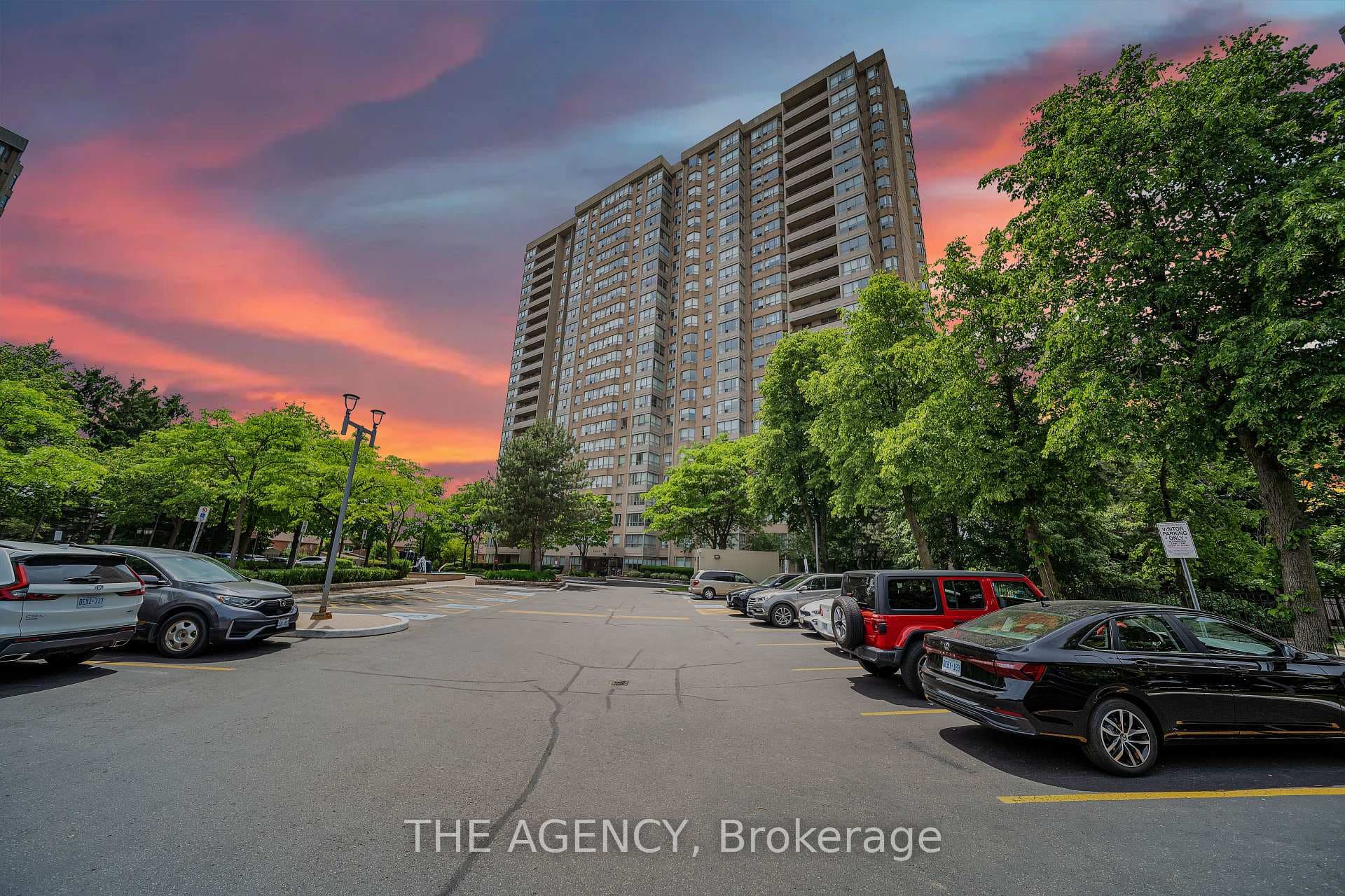 30 Malta Avenue Unit 505, Brampton, ON L6Y 4S5 - Photo 1