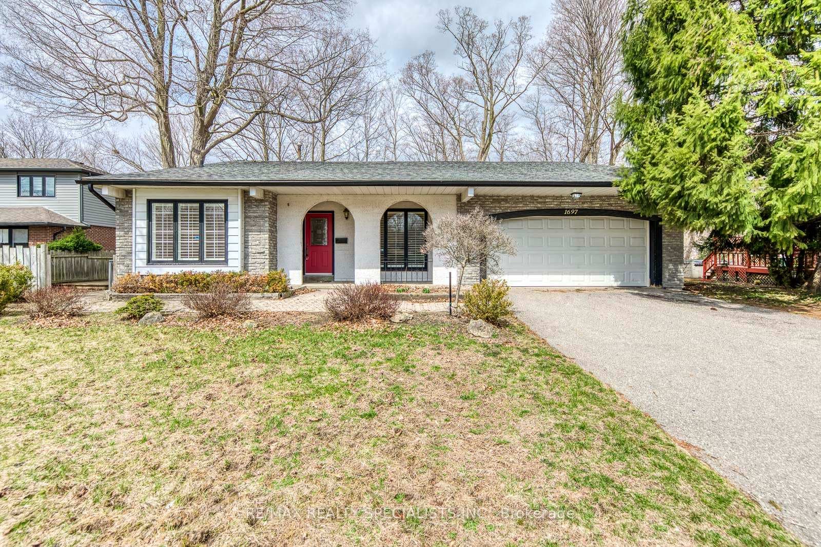 1697 Missenden Crescent, Mississauga, ON L5J 2T3 - Photo 1