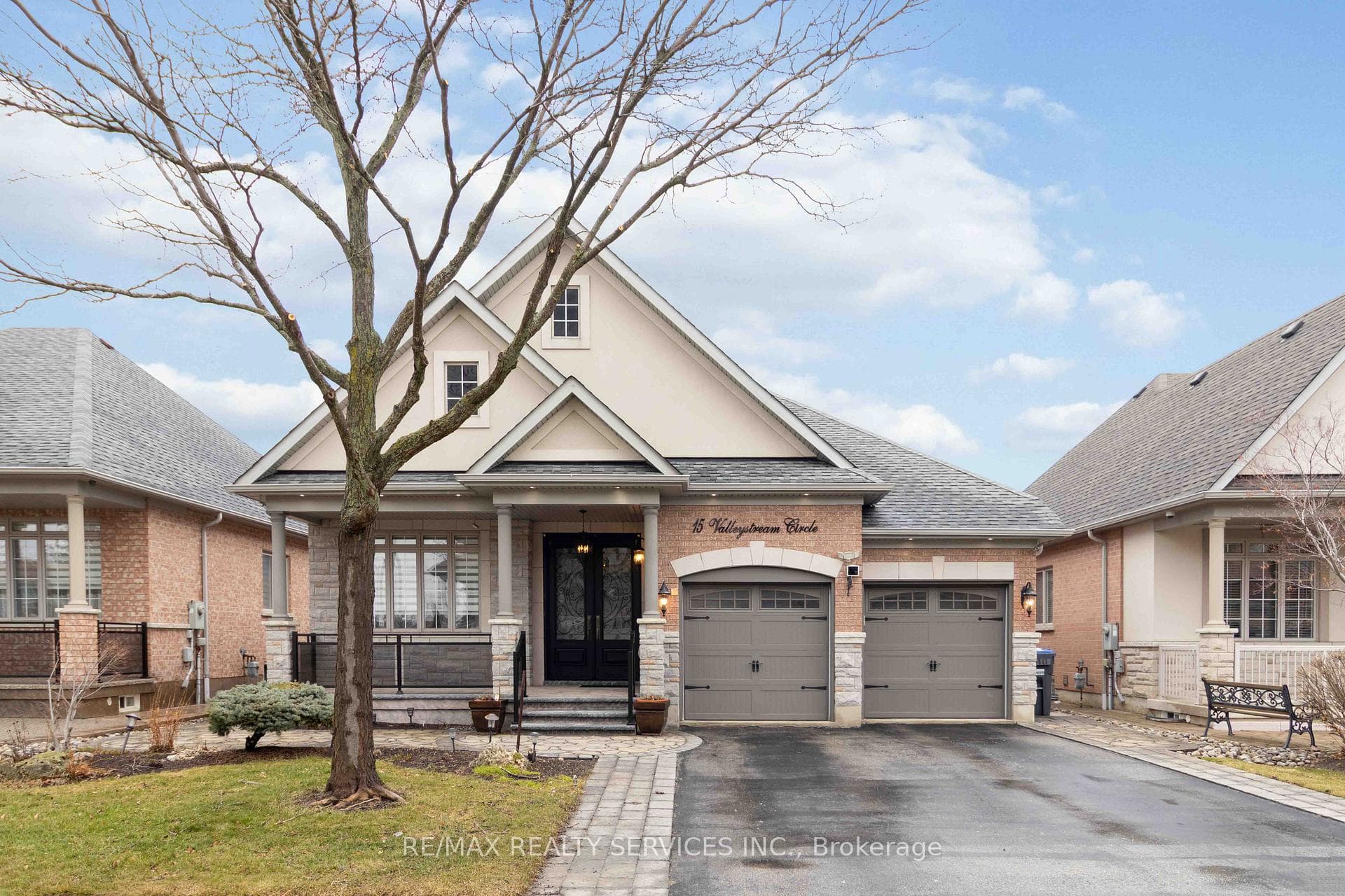 15 Valleystream Circle, Brampton, ON L6P 2E2 - Photo 1