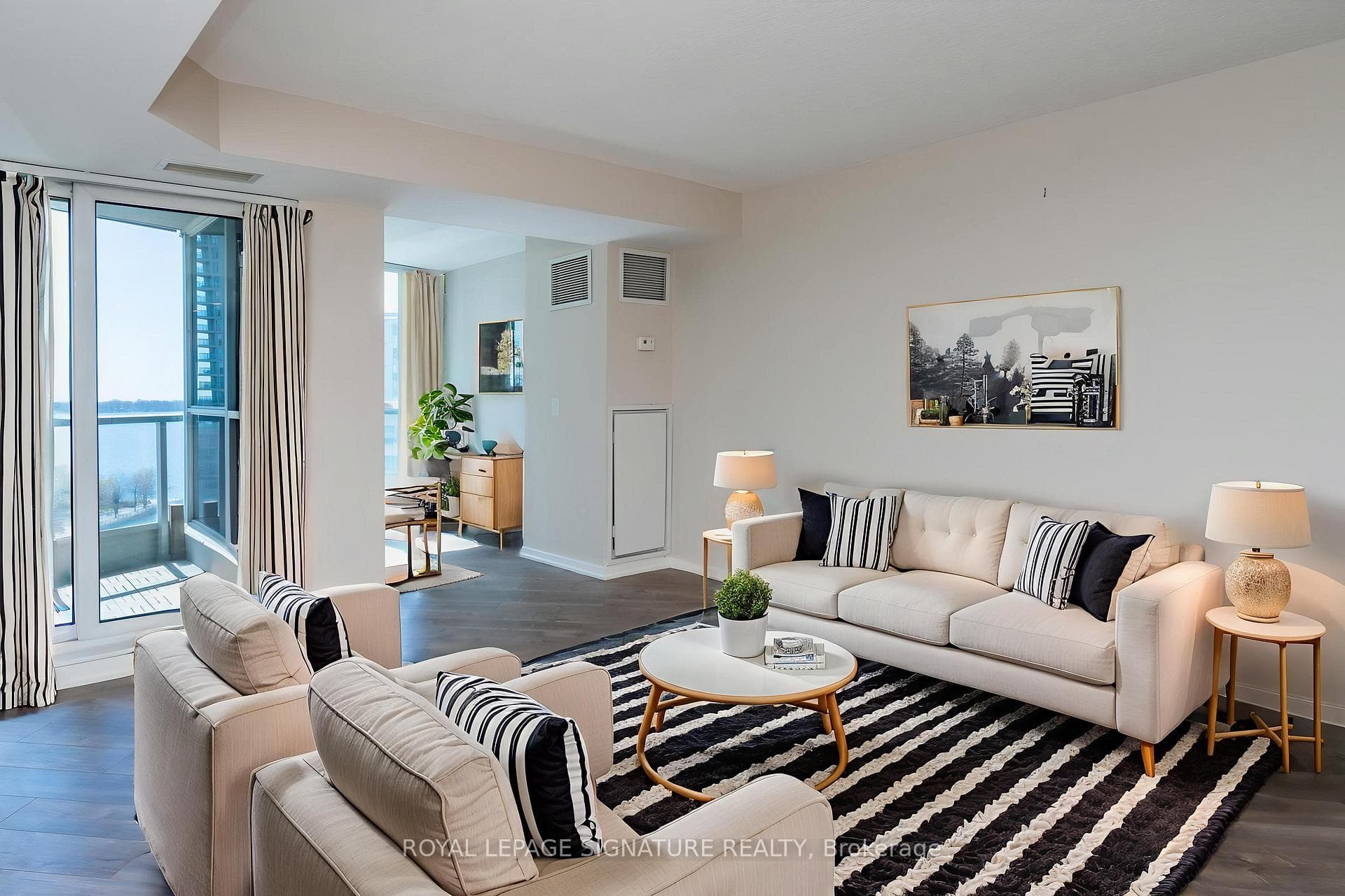 208 Queens Quay Unit 1103, Downtown Toronto / Waterfront, ON M5J 2Y5 - Photo 1