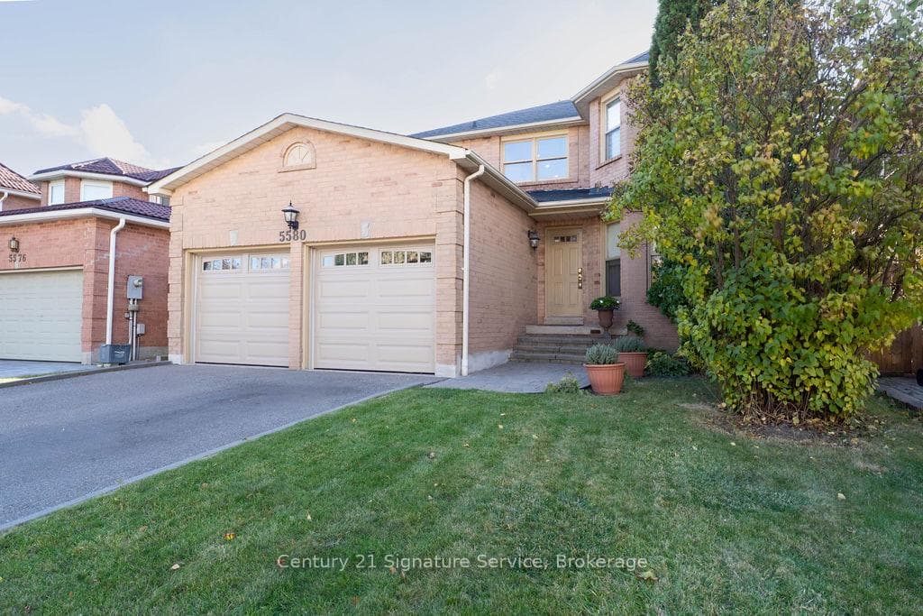 5580 Millbrook Lane, Mississauga, ON L5M 3X9 - Photo 1