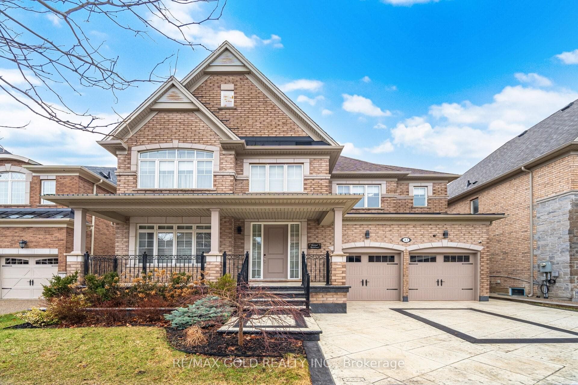 43 Decorso Drive, Brampton, ON L6P 3Y3 - Photo 1